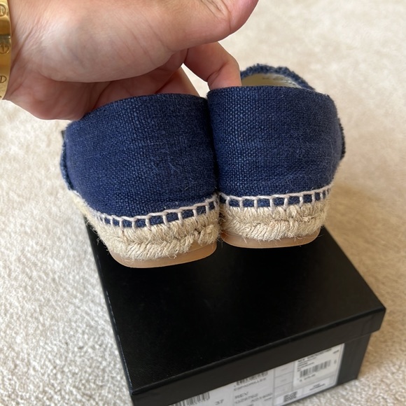 Authentic chanel espadrilles linen in blue/blk color - Picture 3 of 5